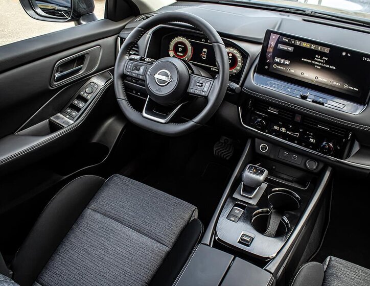 Nissan X-Trail SUV 1,5 l 120 kw