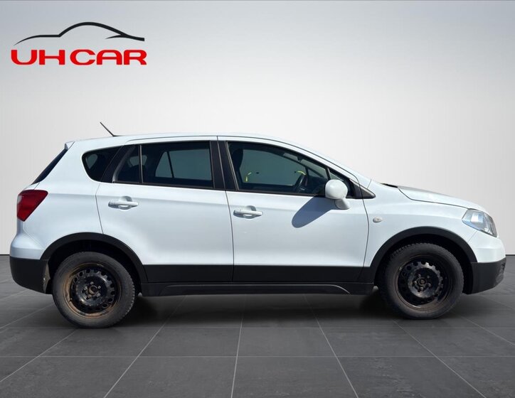 Suzuki SX4 S-Cross Hatchback 1,6 l 88 kw