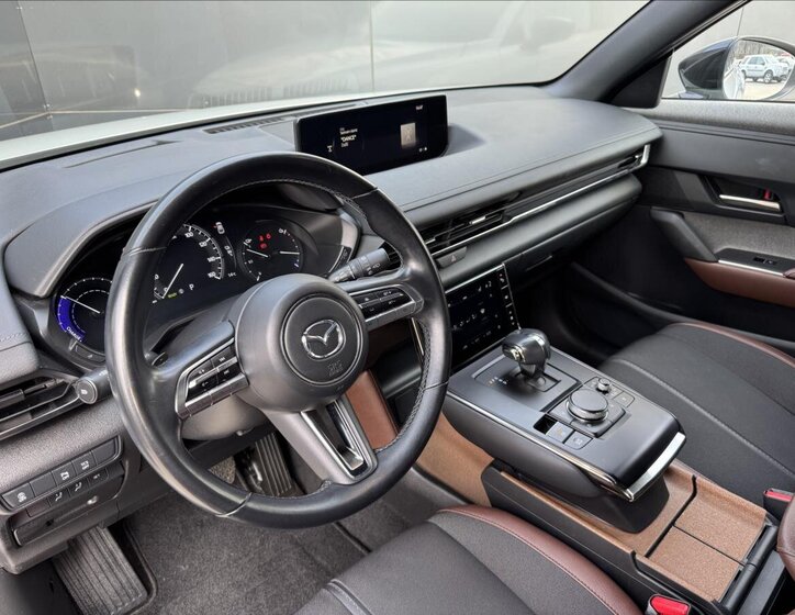 Mazda MX-30 SUV / Terénní 0,0 107 kw