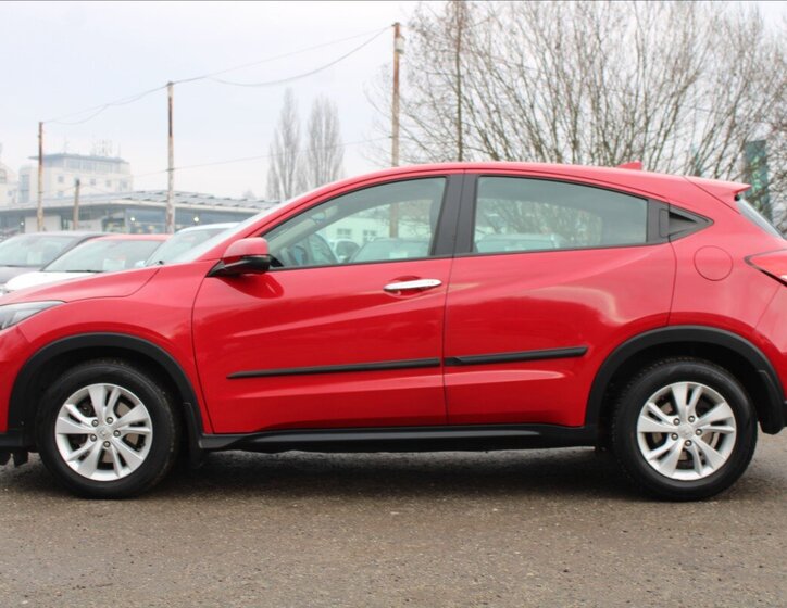 Honda HR-V SUV / Terénní 1,5 l 96 kw