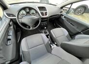 Peugeot 207 10