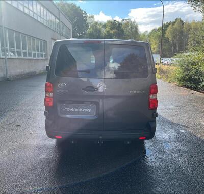 Toyota ProAce 4