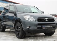 Toyota RAV4 SUV 2,2 l 100 kw