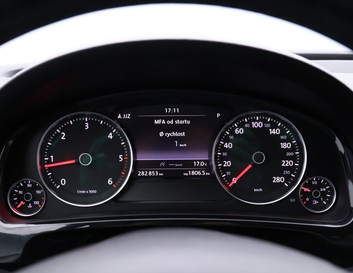 Volkswagen Touareg SUV / Terénní 3,0 l 176 kw