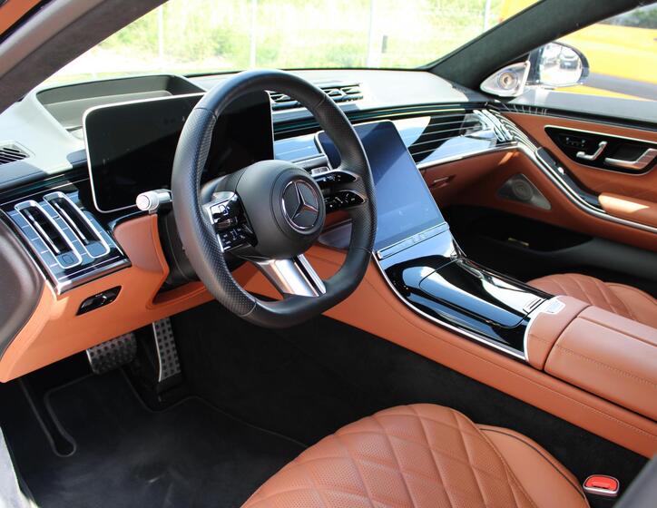 Mercedes-Benz Třídy S 9