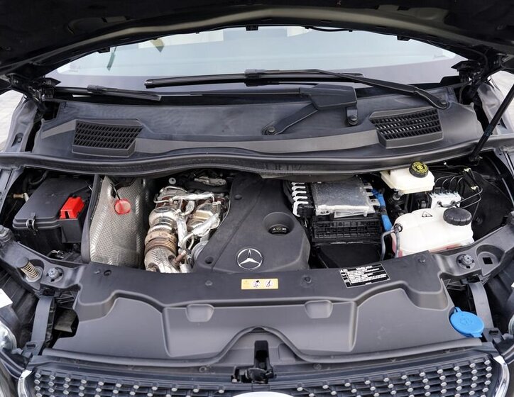 Mercedes-Benz Třídy V MPV 2,0 l 174 kw