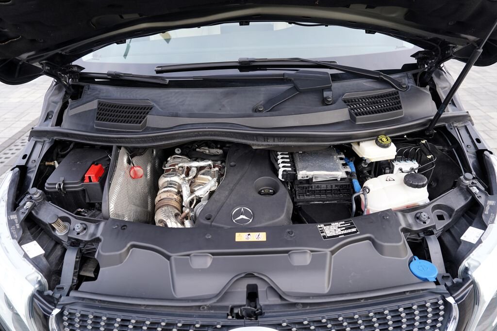 Mercedes-Benz Třídy V MPV 2,0 l 174 kw