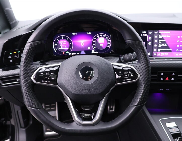 Volkswagen Golf Kombi 2,0 l 110 kw