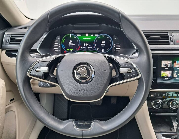 Škoda Superb Liftback 1,4 l 115 kw