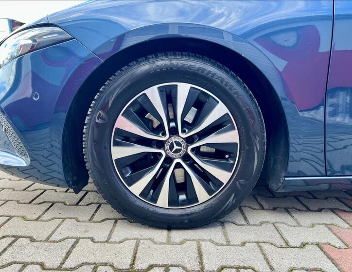 Mercedes-Benz Třídy A Hatchback 2,0 l 110 kw