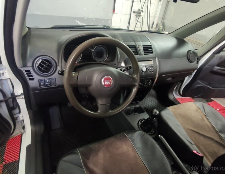 Fiat Sedici Hatchback 0,0 0