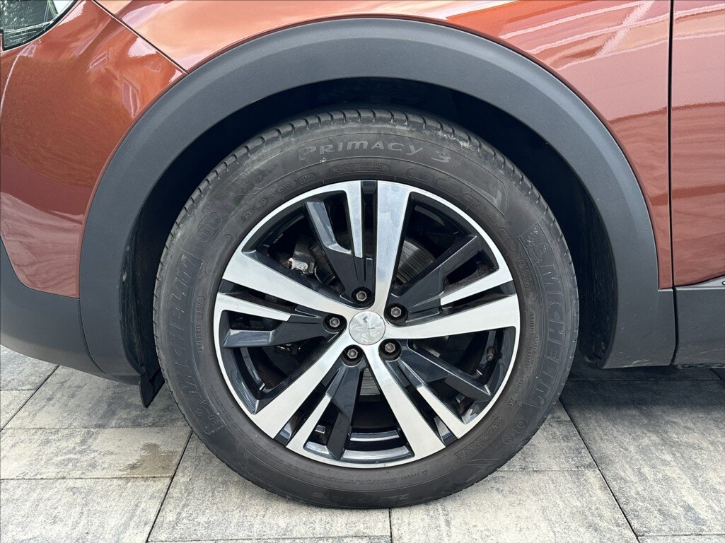 Peugeot 3008 SUV / Terénní 1,2 l 96 kw