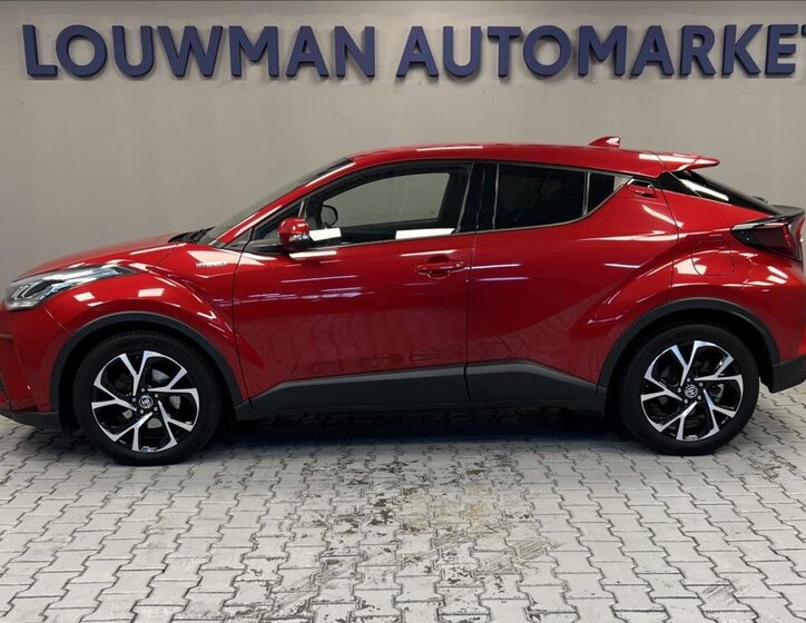 Toyota C-HR 3