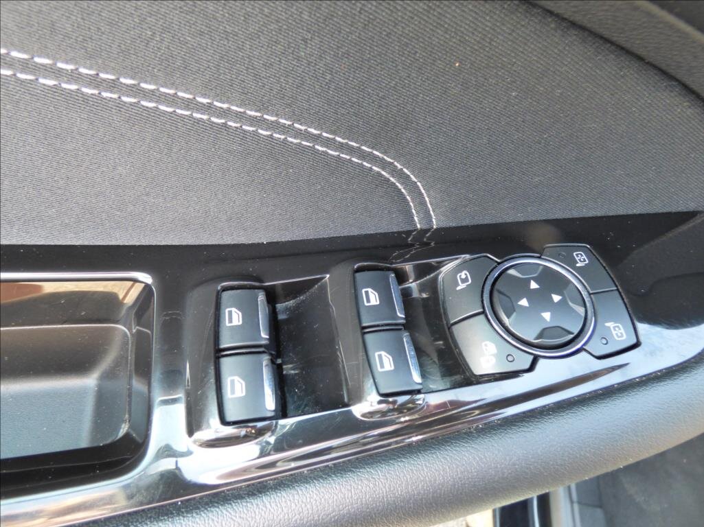 Ford Edge SUV / Terénní 2,0 l 132 kw