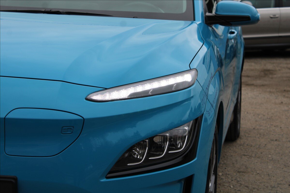 Hyundai Kona SUV / Terénní 0,0 150 kw