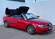 Audi A4 17