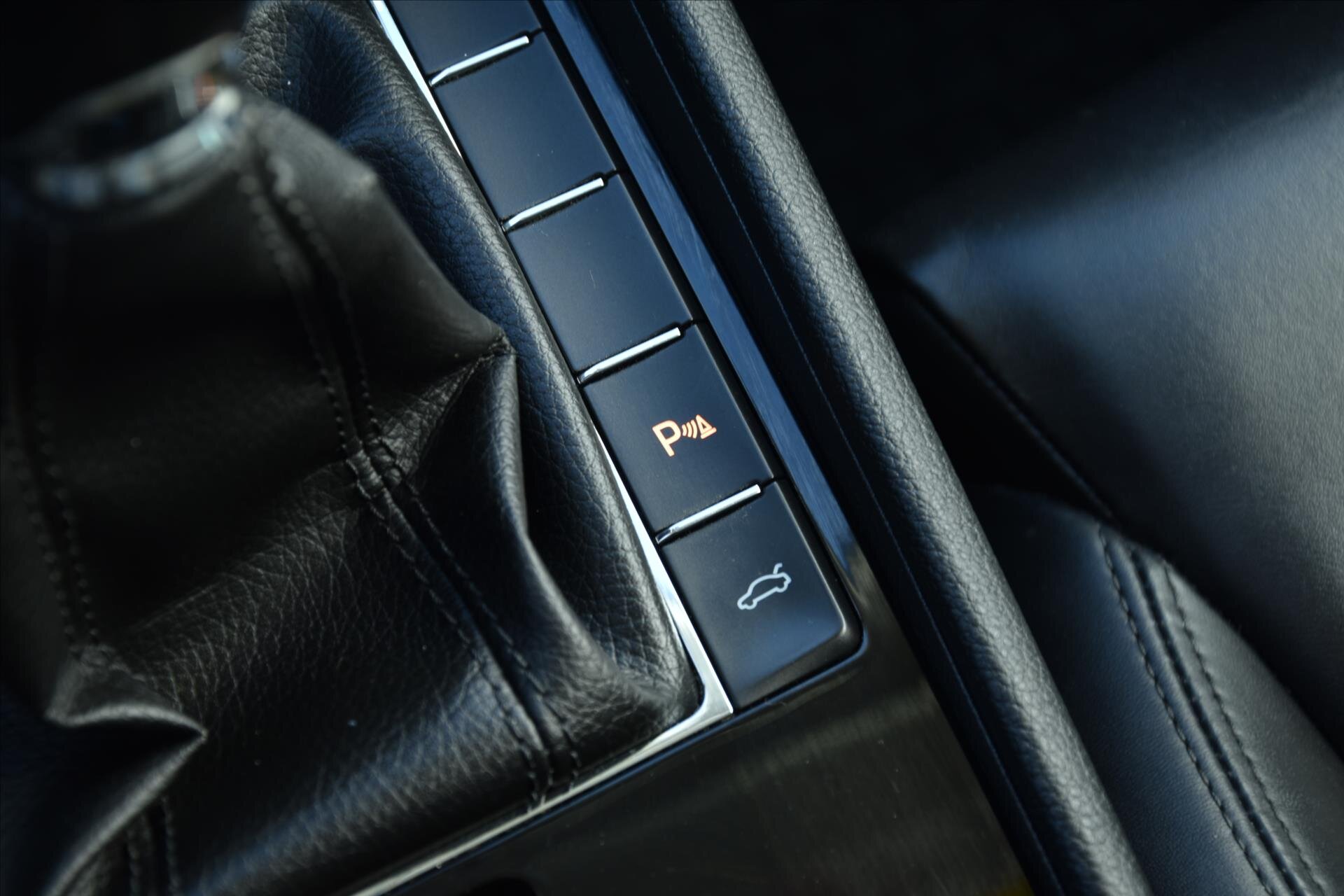 Škoda Superb Liftback 2,0 l 110 kw