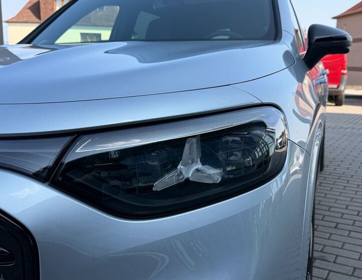 Mercedes-Benz GLB Kombi 0,0 260 kw