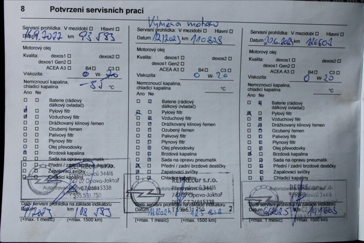 Opel Grandland X SUV / Terénní 1,2 l 96 kw