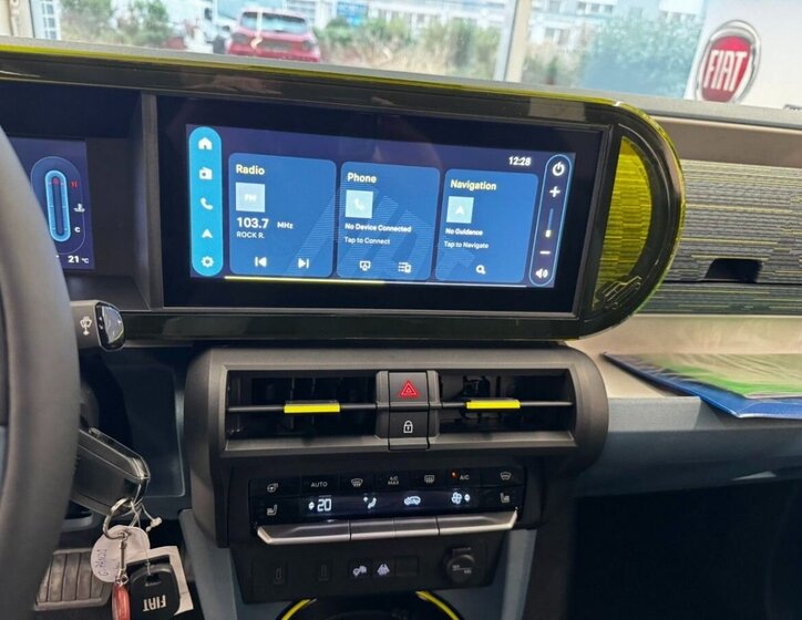 Fiat Grande Panda 10