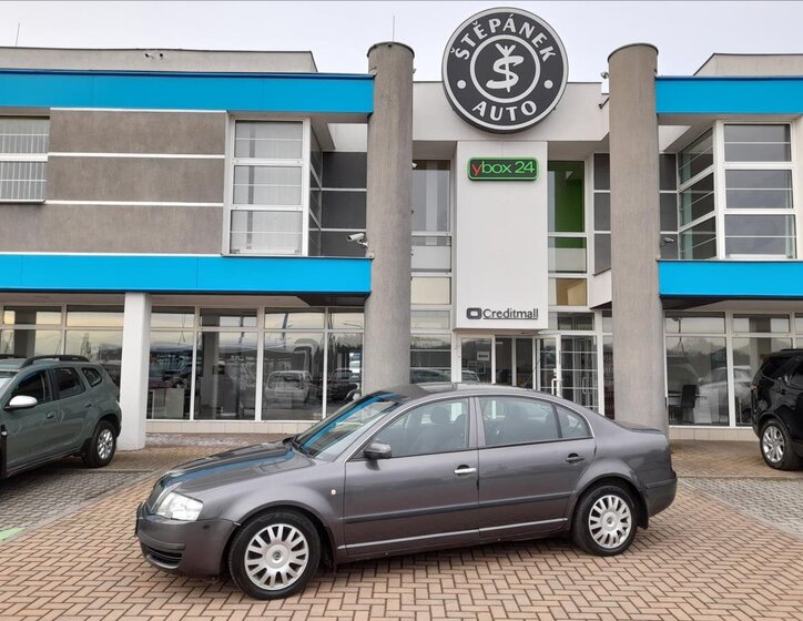 Škoda Superb Sedan / Limuzína 1,9 l 74 kw