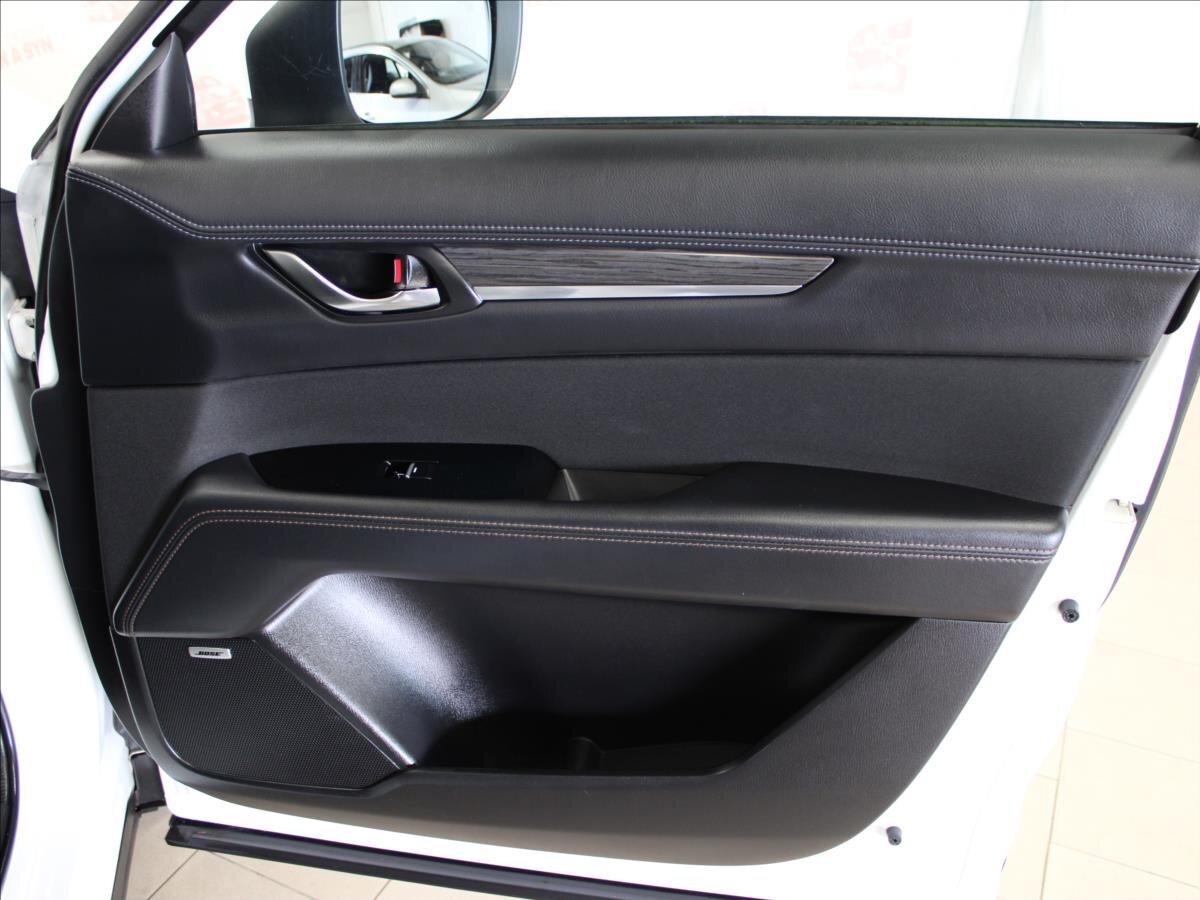 Mazda CX-5 SUV / Terénní 2,5 l 143 kw