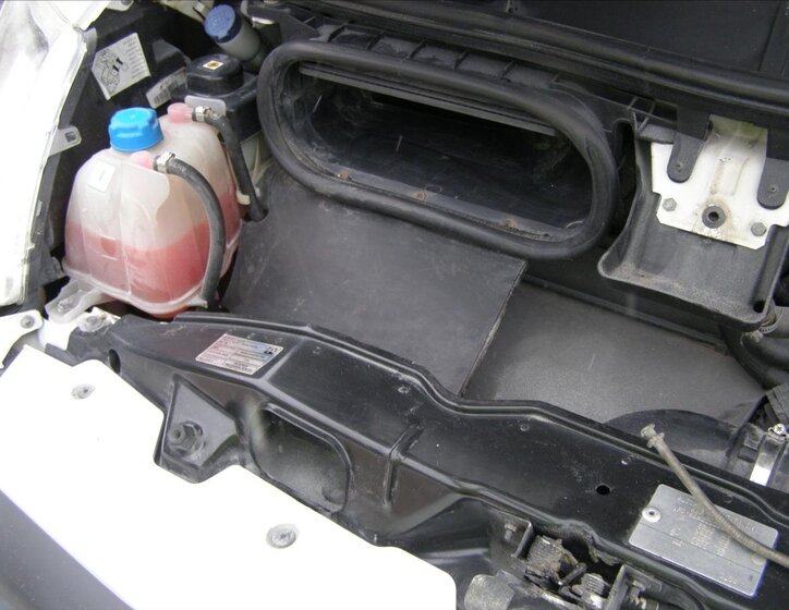 Peugeot Boxer Valník 2,2 l 88 kw