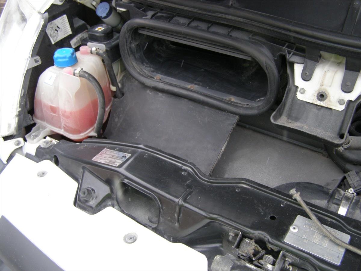 Peugeot Boxer Valník 2,2 l 88 kw