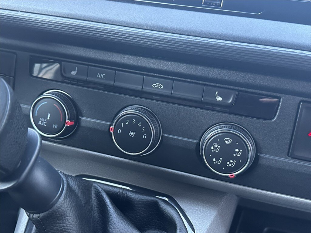 Volkswagen Transporter Skříň 2,0 l 110 kw