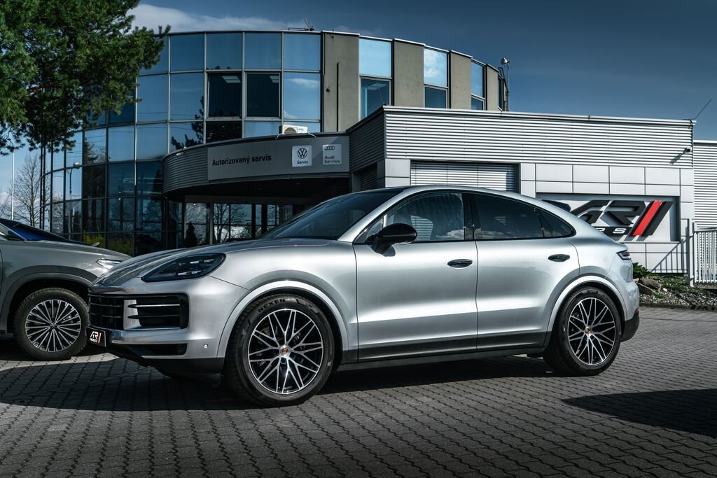Porsche Cayenne SUV / Terénní 3,0 l 260 kw