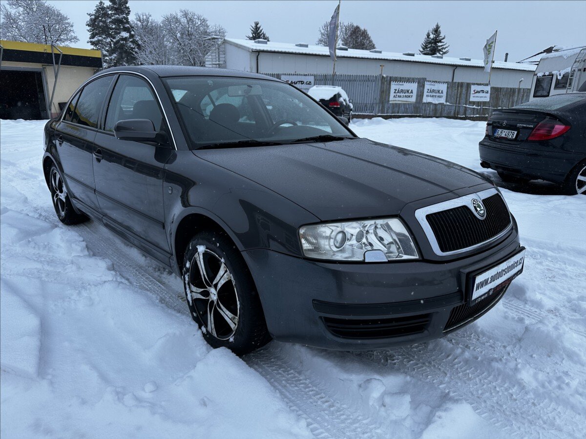 Škoda Superb Sedan 2,0 l 103 kw