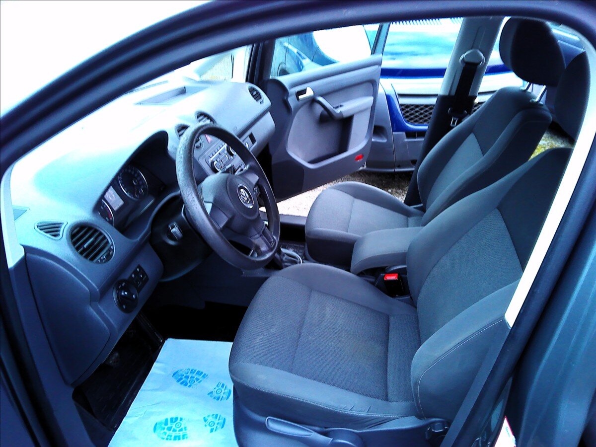 Volkswagen Caddy Kombi 1,6 l 75 kw