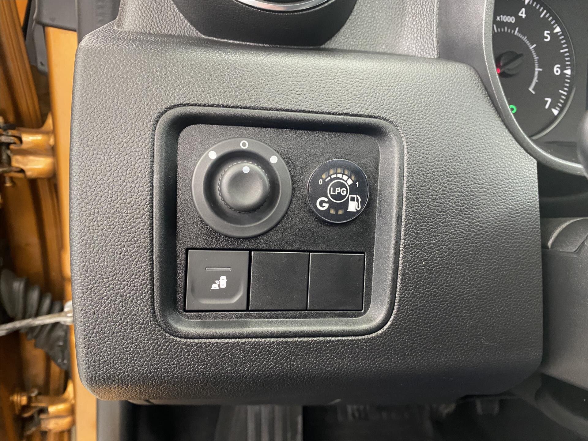 Dacia Duster SUV 999,0 74 kw