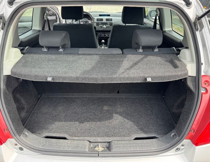 Suzuki Swift Hatchback 1,3 l 67 kw