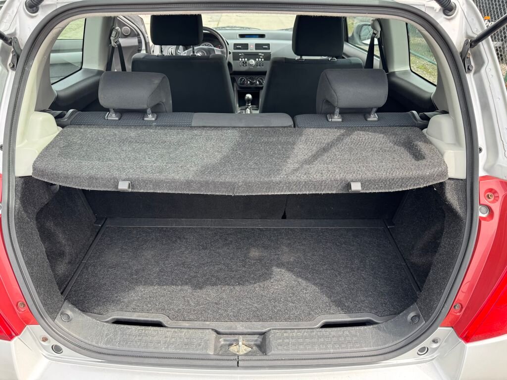 Suzuki Swift Hatchback 1,3 l 67 kw