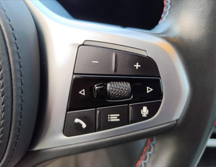 BMW i4 Sedan / Limuzína 0,0 400 kw