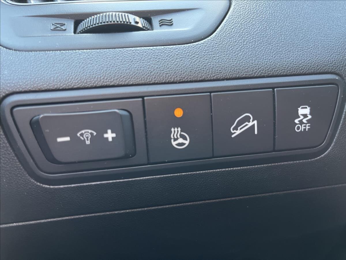 Hyundai ix35 SUV / Terénní 1,7 l 85 kw