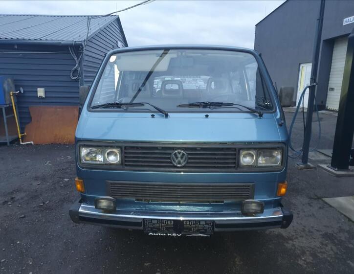 Volkswagen Caravelle 3