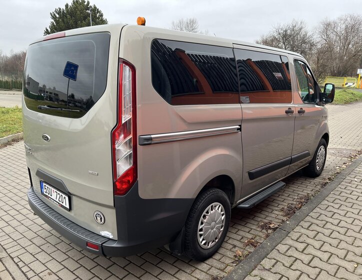 Ford Transit Custom 5