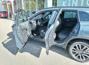 Toyota Corolla Cross 4