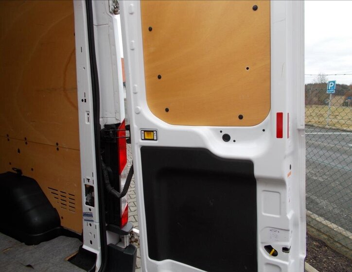 Ford Transit Ostatní 2,0 l 96 kw