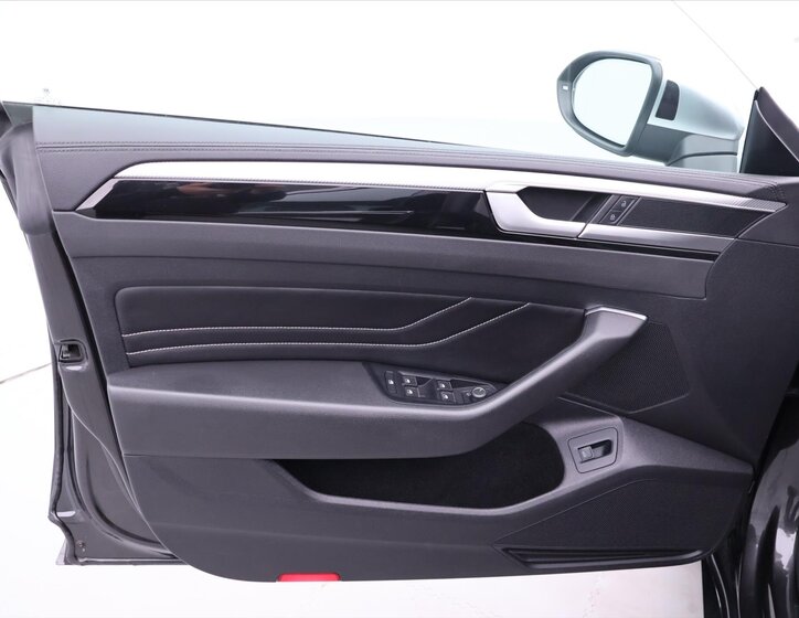 Volkswagen Arteon Kombi 2,0 l 110 kw