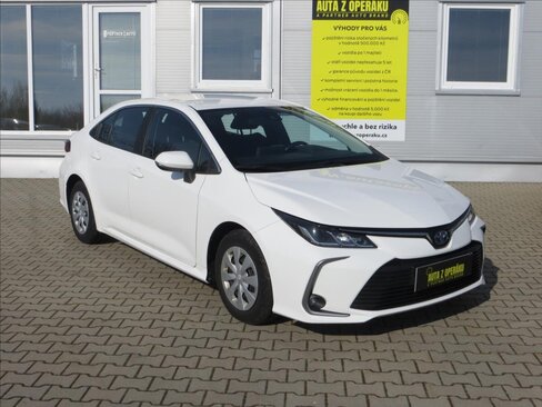 Toyota Corolla Sedan / Limuzína 1,8 l 72 kw