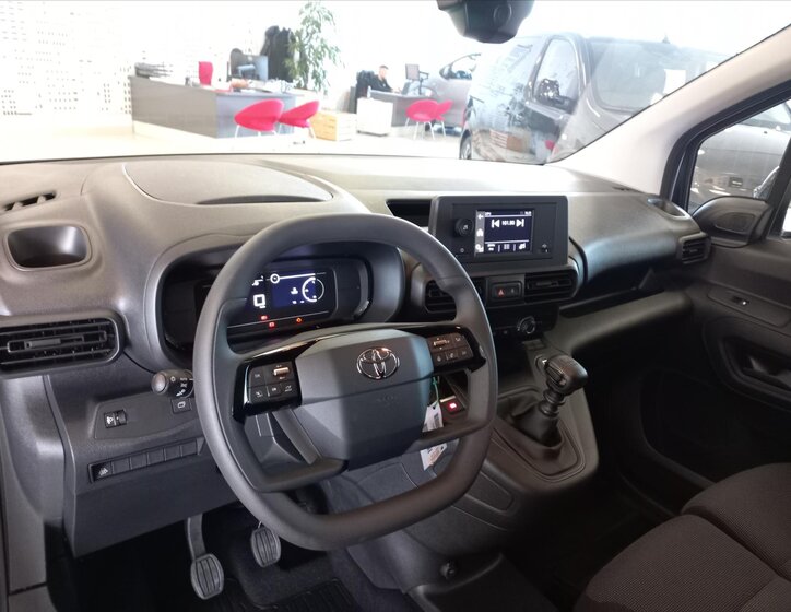 Toyota ProAce City Skříň 1,5 l 75 kw