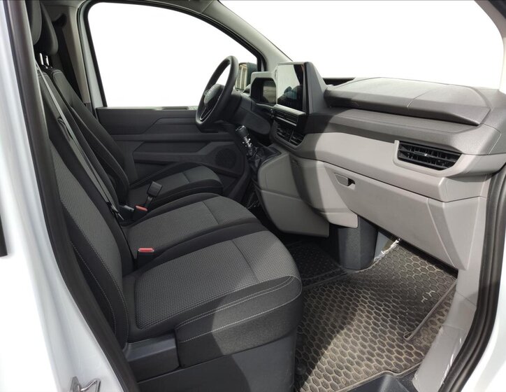 Volkswagen Transporter Skříň 2,0 l 110 kw