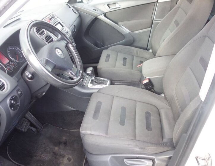 Volkswagen Tiguan 11