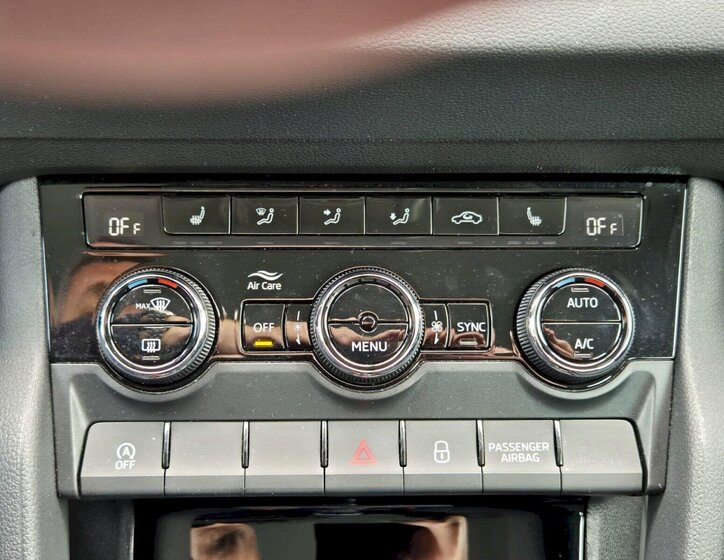 Škoda Karoq Hatchback 1,5 l 110 kw