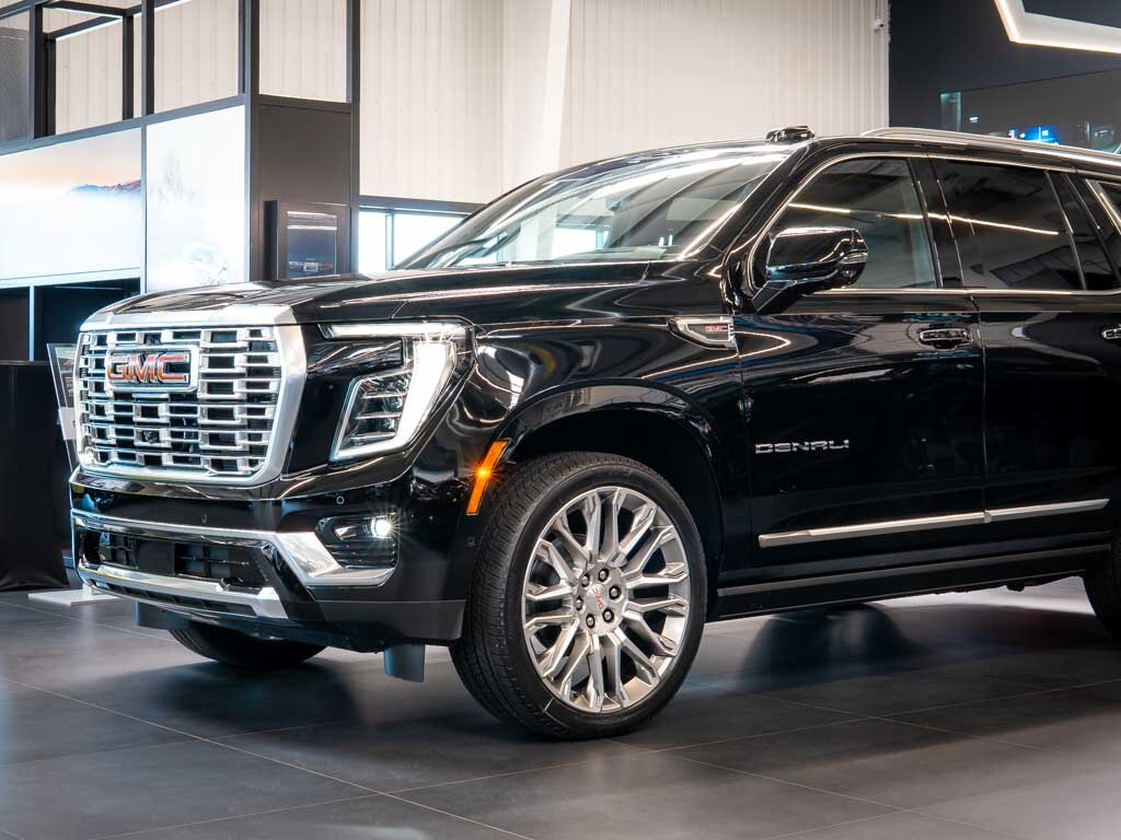 GMC Yukon SUV 6,2 l 313 kw