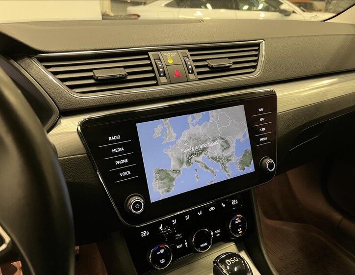 Škoda Superb Kombi 1,5 l 110 kw