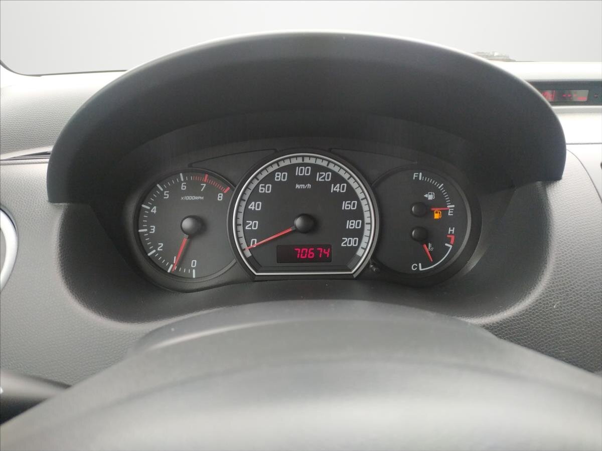 Suzuki Swift Hatchback 1,3 l 68 kw